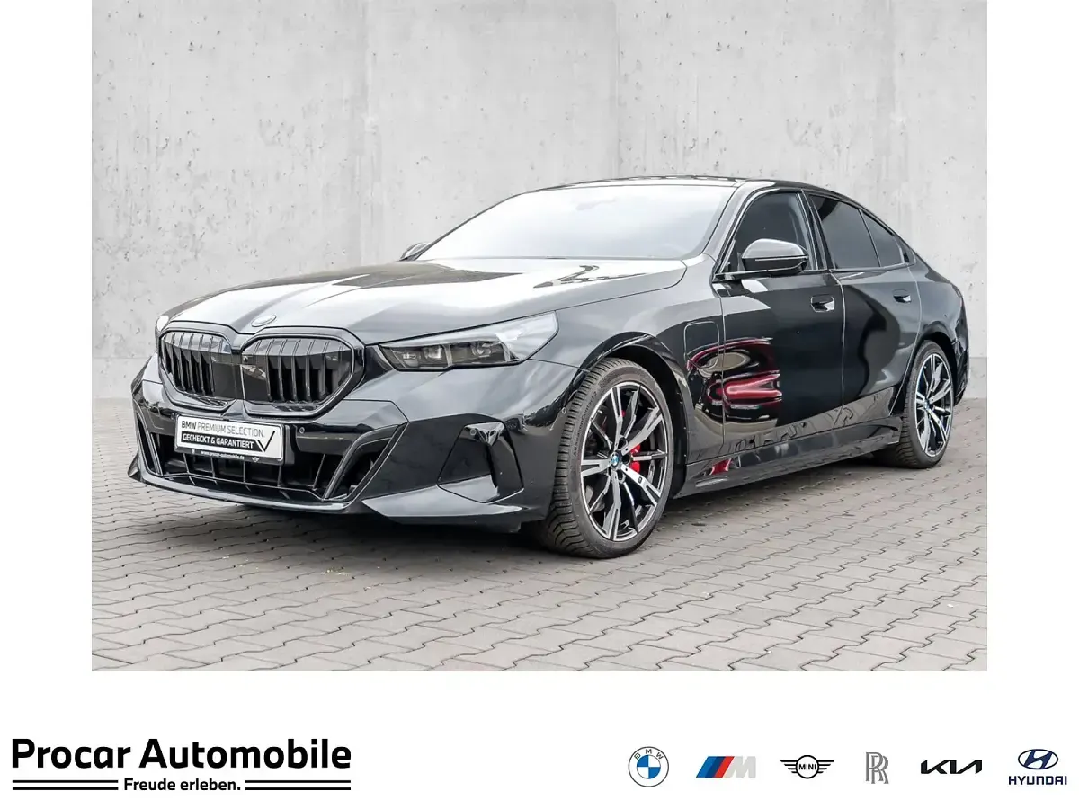 Gebraucht BMW 550e M Sport 360 PS (264 kW) 2025 Limousine