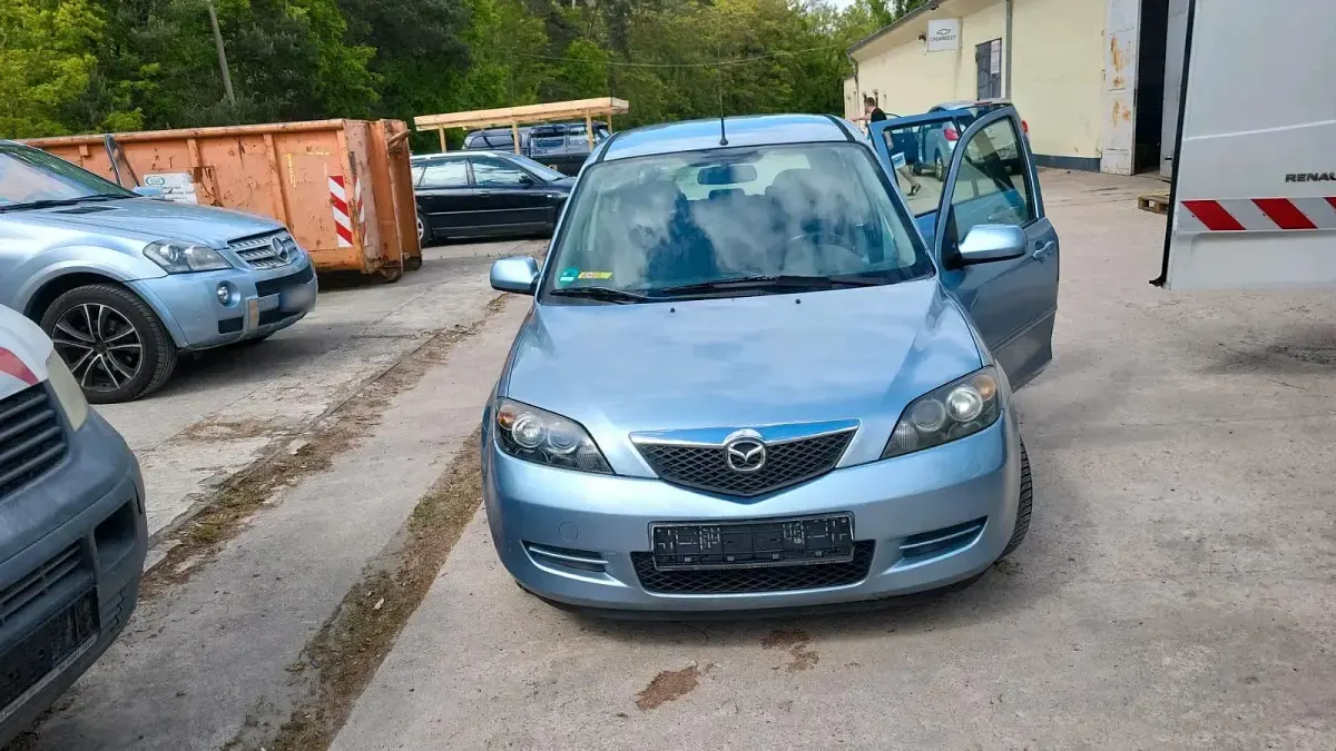 Gebraucht Mazda 2 80 PS (58 kW) 2007 Grau Kleinwagen