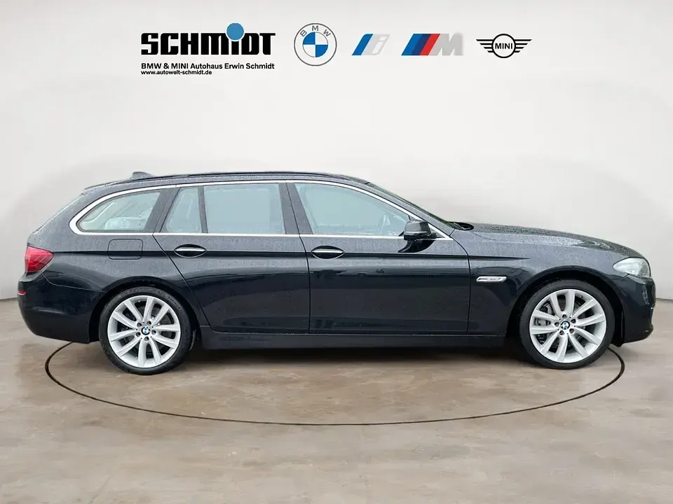 Gebraucht BMW 530 Luxury Line 258 PS (189 kW) 2016 Saphirschwarz Kombi