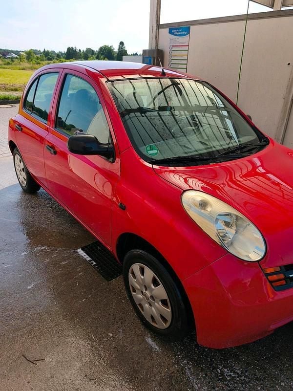 Gebraucht Nissan Micra 65 PS (47 kW) 2004 Rot Kleinwagen