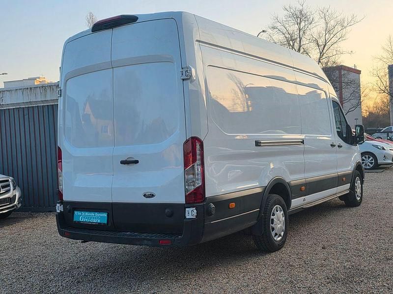 Gebraucht Ford Transit 131 PS (96 kW) 2019 Weiß Van / Kleinbus