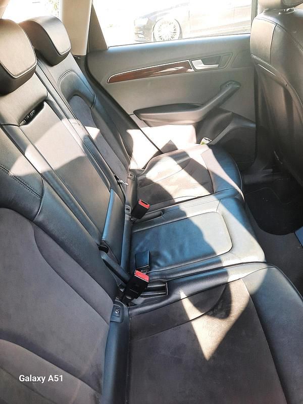 Gebraucht Audi Q5 178 PS (130 kW) 2012 Schwarz SUV