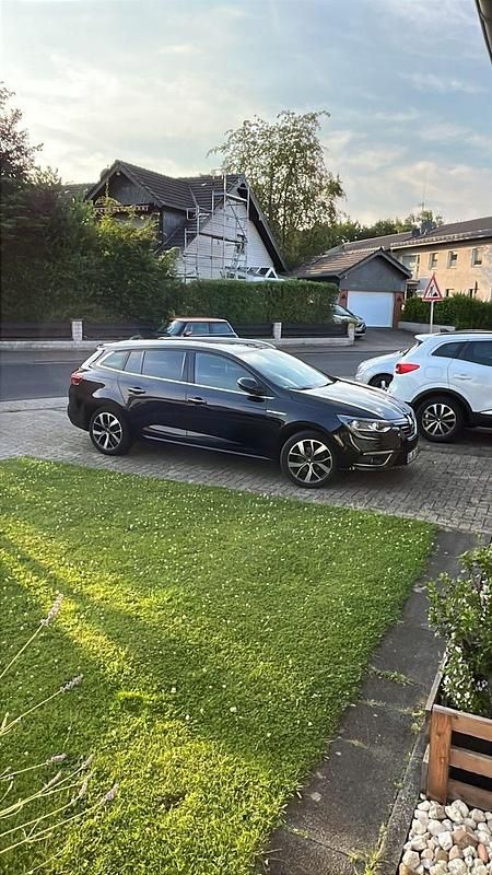 Gebraucht 2019 Renault Mégane GrandTour Bose Edition Kombi | 13.250 € (Fairer Preis) - Bild 1/4