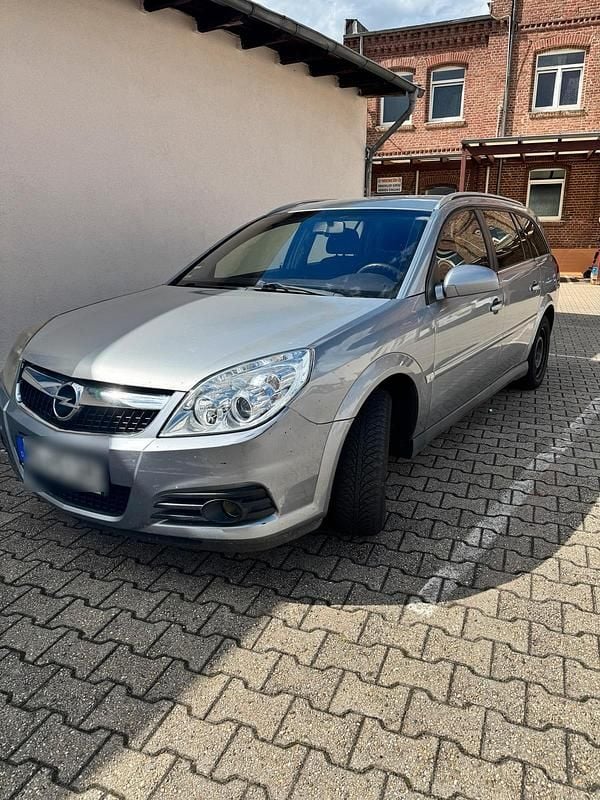 Gebraucht 2008 Opel Vectra Kombi | 2.000 € - Bild 1/4