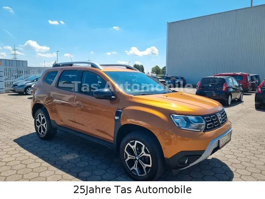 Gebraucht Dacia Duster Anniversary 101 PS (74 kW) 2021 Atacamaorange SUV