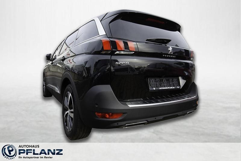 Gebraucht Peugeot 5008 Allure 131 PS (96 kW) 2020 Schwarz SUV
