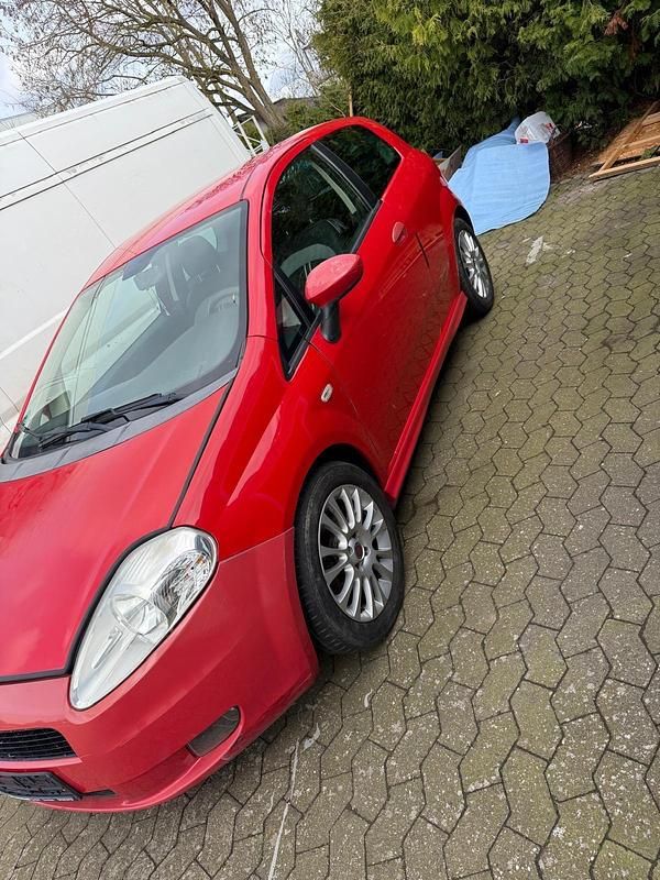 Gebraucht Fiat Punto 2009 Rot Kleinwagen