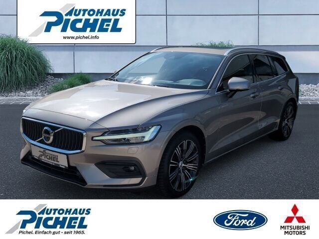 Grau(metallic) Gebraucht 2021 Volvo V60 Momentum Kombi | 27.990 € (Guter Preis) - Bild 1/4
