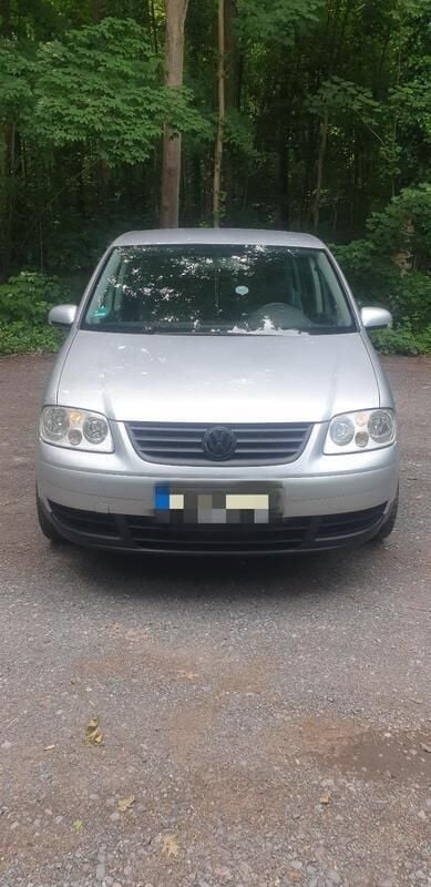Silber Gebraucht 2003 VW Touran Van / Kleinbus | 2.950 € (Etwas zu teuer) - Bild 1/4