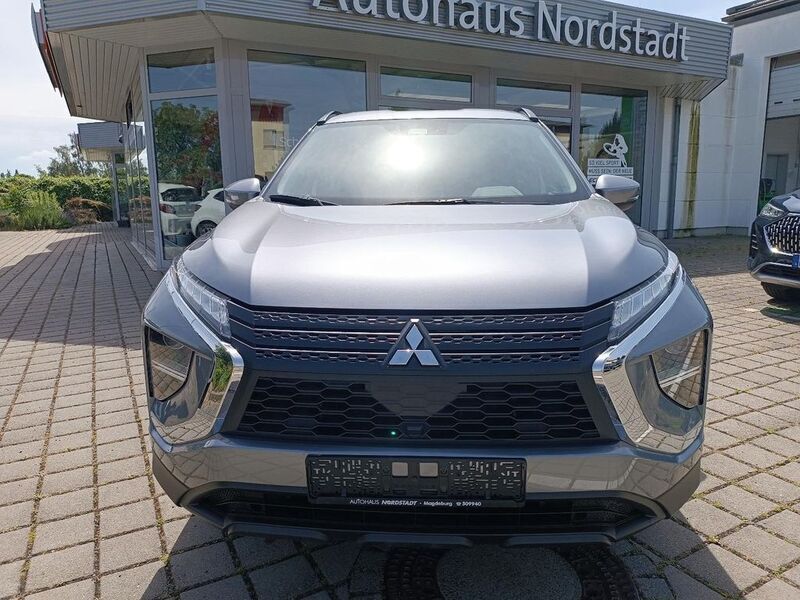 Gebraucht Mitsubishi Eclipse Cross 188 PS (138 kW) 2024 Platinumgrau SUV