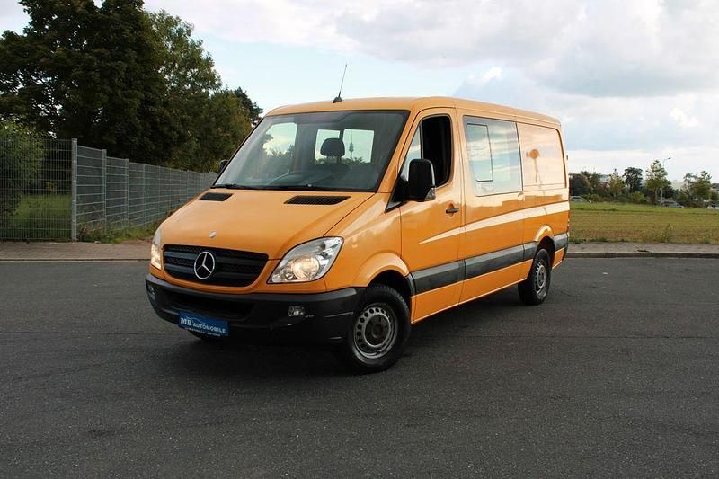 Gelb Gebraucht 2010 Mercedes Sprinter Van | 6.450 € - Bild 1/4