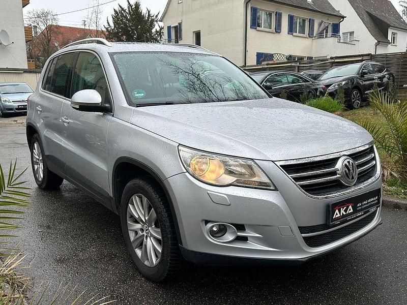 Silber Gebraucht 2009 VW Tiguan Sportline SUV | 4.999 € (Superpreis) - Bild 1/4
