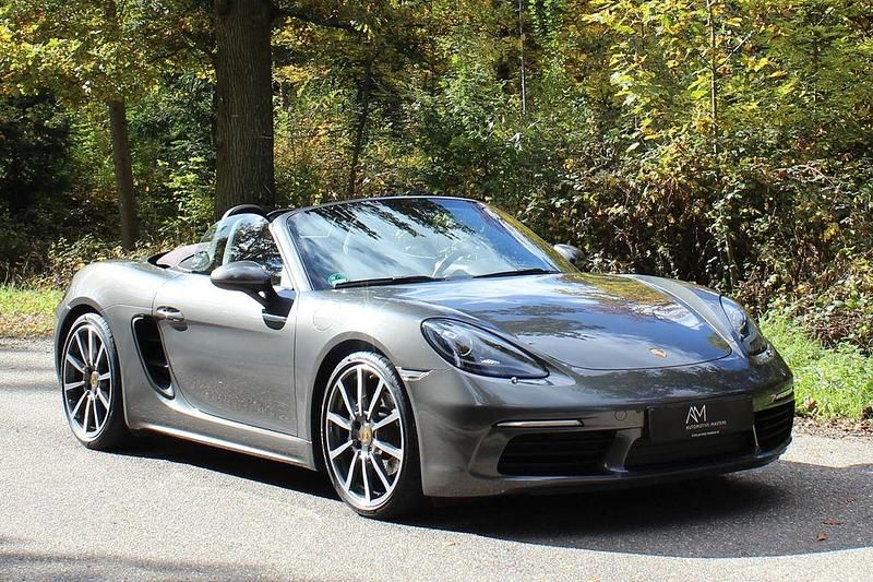 Achatgrau Gebraucht 2019 Porsche 718 Boxster Chrono Cabrio | 64.950 € (Teuer) - Bild 1/4