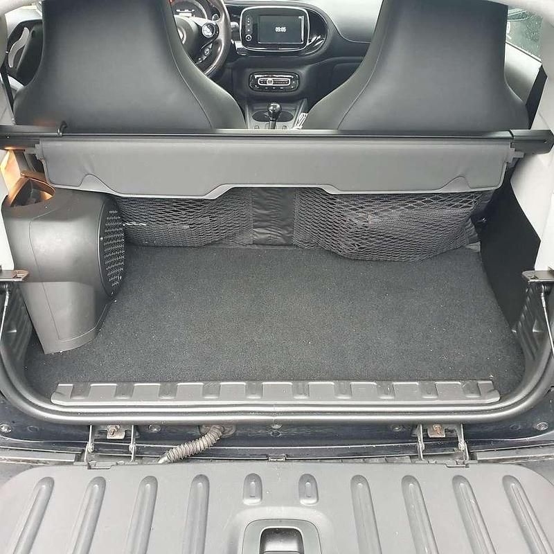 Gebraucht Smart ForTwo Coupé Brabus 90 PS (66 kW) 2019 Schwarz Coupé