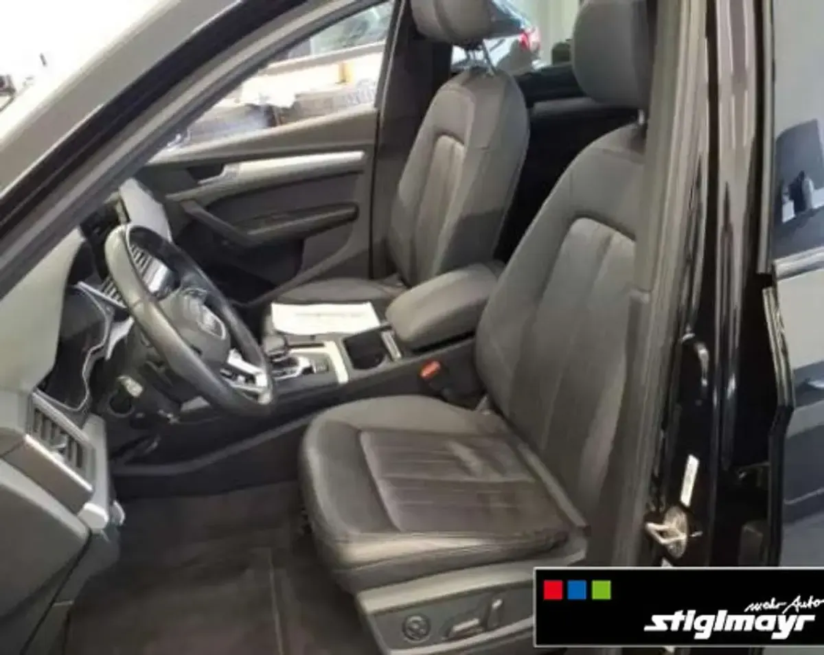 Gebraucht Audi Q5 Sportback Advanced Plus 204 PS (150 kW) 2022 Mythosschwarz metallic SUV