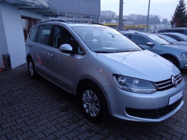 Gebraucht VW Sharan 200 PS (147 kW) 2013 Silber metallic Van / Kleinbus