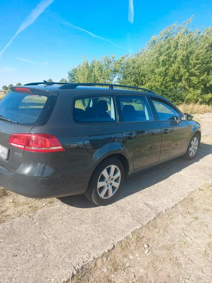 Gebraucht VW Passat 103 PS (75 kW) 2011 Andere farben Kombi