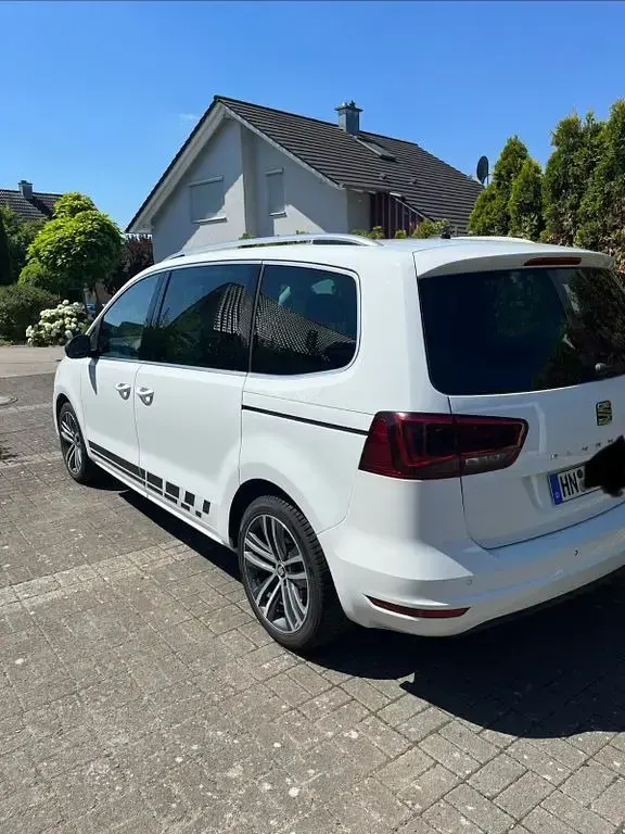 Gebraucht Seat Alhambra FR-Line 184 PS (135 kW) 2017 Weiß Van / Kleinbus
