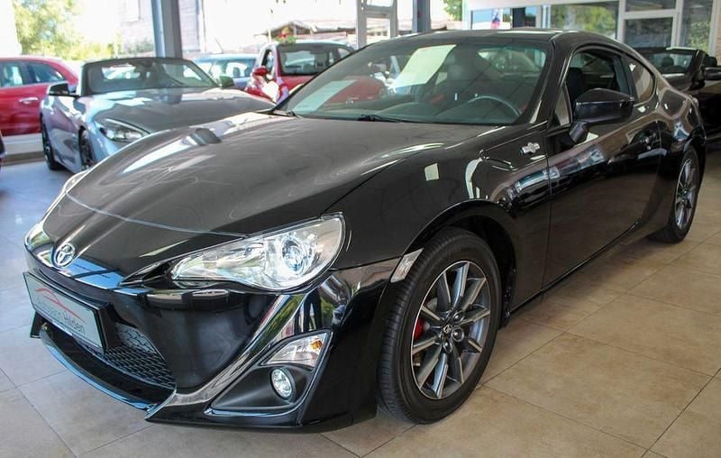 Crystal black Gebraucht 2015 Toyota GT86 GT Coupé | 25.999 € (Fairer Preis) - Bild 1/4