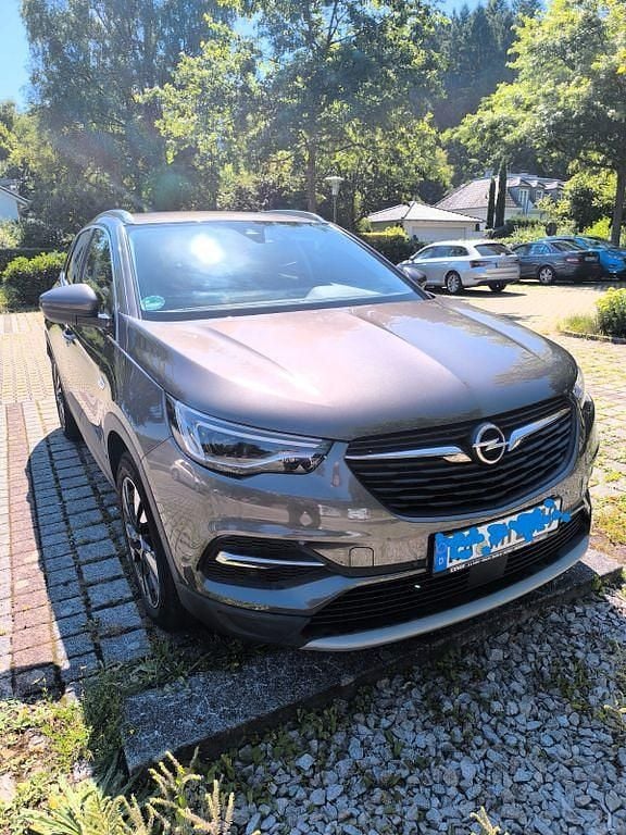 Grau Gebraucht 2021 Opel Grandland X Innovation SUV | 20.950 € (Superpreis) - Bild 1/4