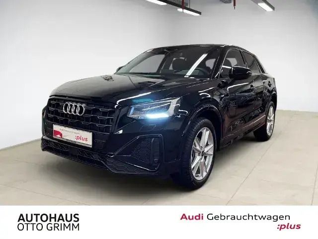 Manhattangrau metallic Gebraucht 2022 Audi Q2 Advanced SUV | 24.679 € (Guter Preis) - Bild 1/2