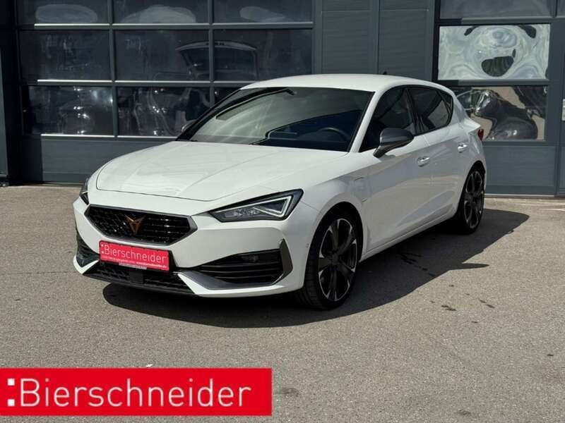 Weiss Gebraucht 2022 Cupra Leon VZ Limousine | 24.750 € (Guter Preis) - Bild 1/4
