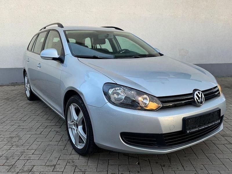 Gebraucht VW Golf VI Trendline 105 PS (77 kW) 2013 Silber Kleinwagen
