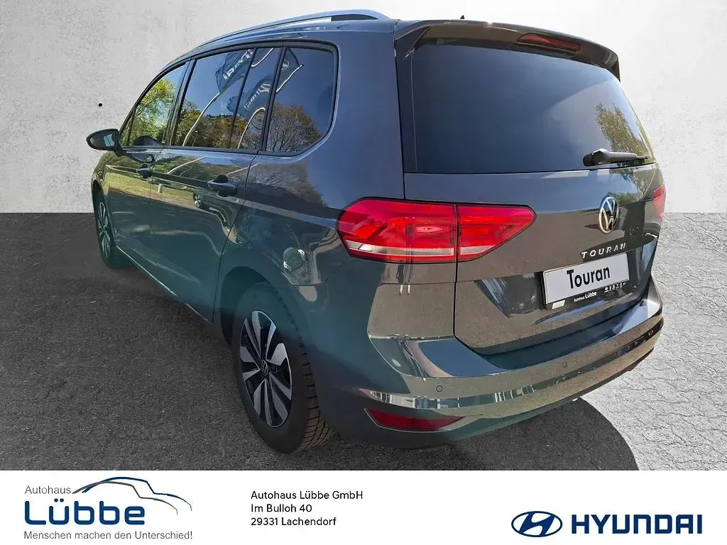 Gebraucht VW Touran Move 122 PS (89 kW) 2024 Grau Van / Kleinbus