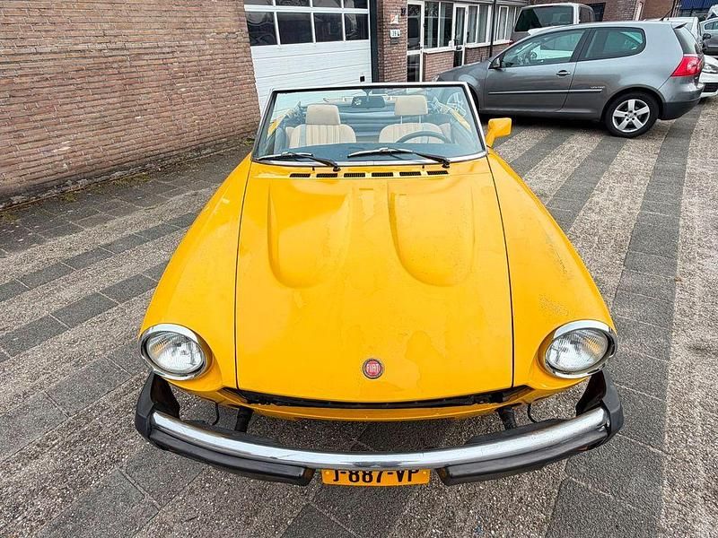 Gebraucht Fiat 124 Spider 82 PS (60 kW) 1980 Gelb Cabrio