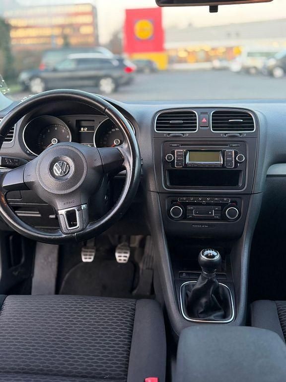 Gebraucht VW Golf VII 122 PS (89 kW) 2012 Schwarz Limousine