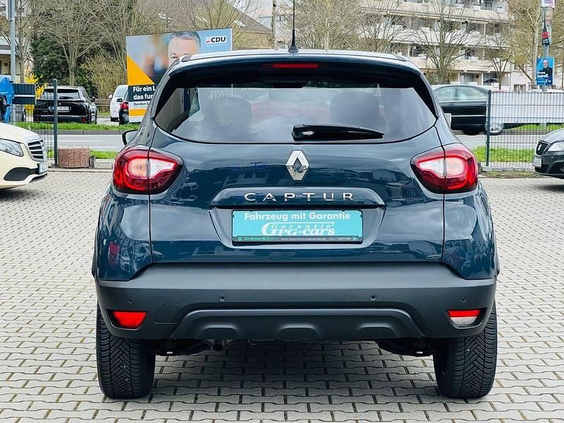 Gebraucht Renault Captur Experience 118 PS (86 kW) 2017 Grau SUV