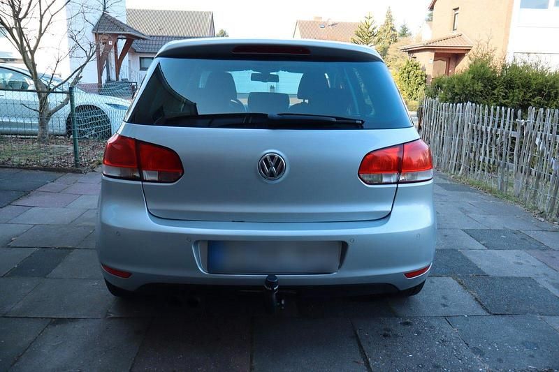 Gebraucht VW Golf VI Comfortline 122 PS (89 kW) 2009 Silber Kleinwagen