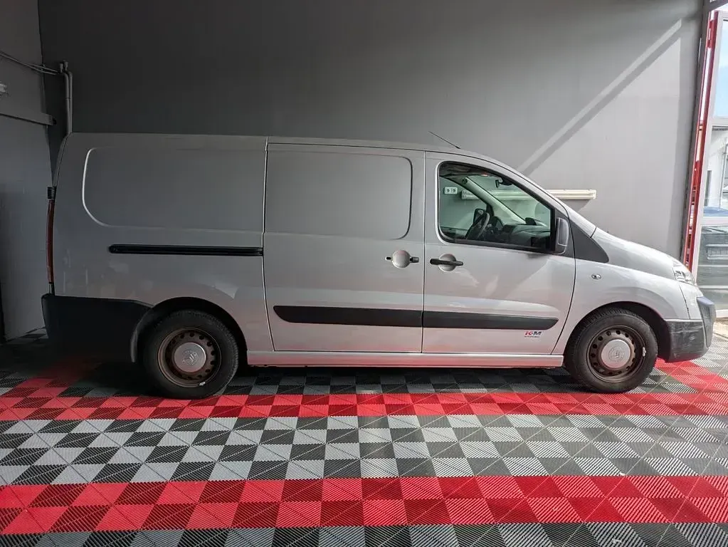 Używany Citroën Jumpy Proline 120 KM (88 kW) 2011 Srebrny Minivan