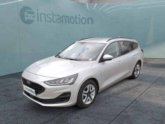 Używany Ford Focus 101 KM (74 kW) 2022 Srebrny Minivan