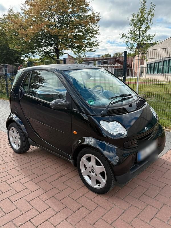 Schwarz Gebraucht 2006 Smart ForTwo Coupé Kleinwagen | 2.300 € (Fairer Preis) - Bild 1/4