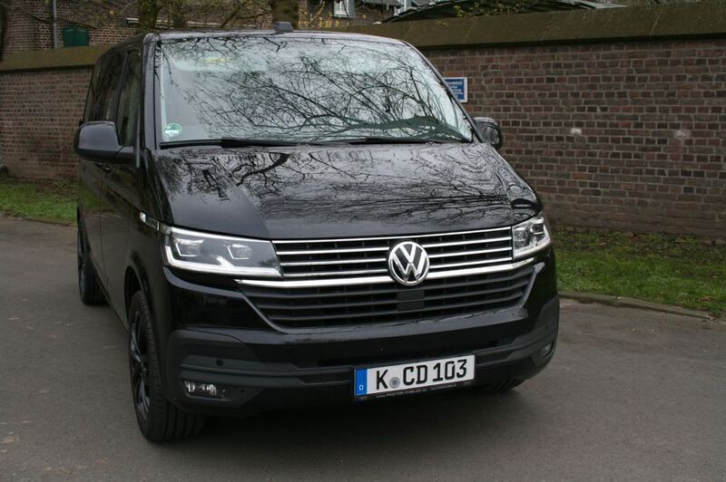 Schwarz Gebraucht 2021 VW T6.1 Van | 36.995 € (Guter Preis) - Bild 1/4
