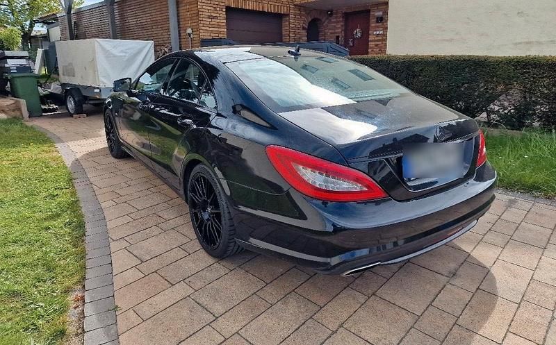 Gebraucht Mercedes CLS500 408 PS (300 kW) 2011 Schwarz Limousine