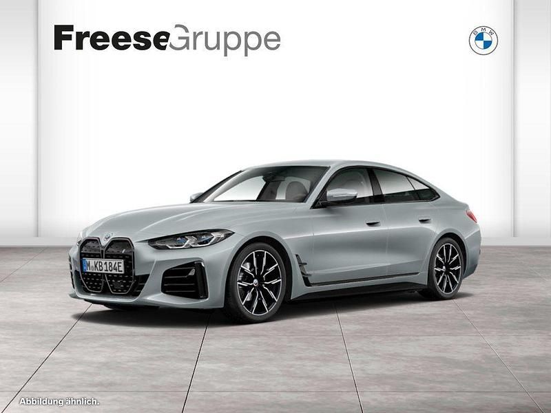 Grau Gebraucht 2023 BMW i4 Shadowline Limousine | 43.990 € (Fairer Preis) - Bild 1/4