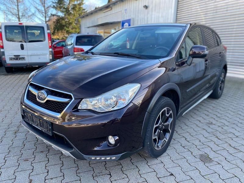 Gebraucht Subaru XV Comfort 114 PS (83 kW) 2014 Violett SUV