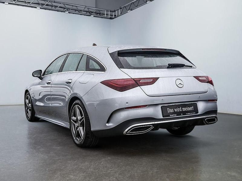 Gebraucht Mercedes CLA200 Shooting Brake AMG 150 PS (110 kW) 2024 Silberlack hightechsilber (metallic) Kombi
