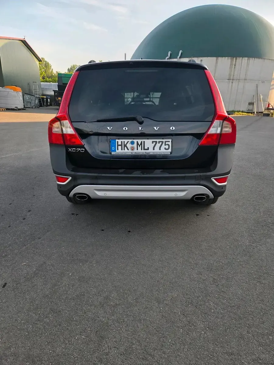 Gebraucht Volvo XC70 215 PS (158 kW) 2012 Schwarz Kombi