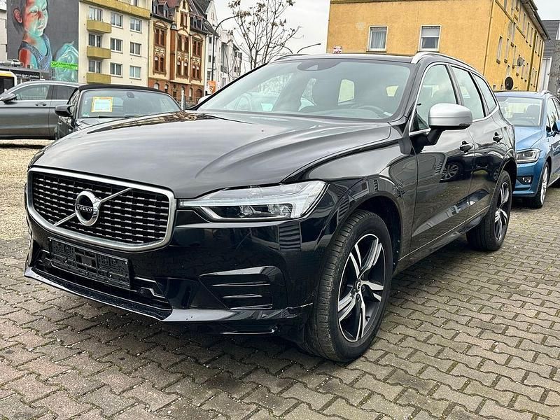 Onyx black (metallic) Gebraucht 2018 Volvo XC60 R-Design SUV | 26.900 € (Fairer Preis) - Bild 1/4