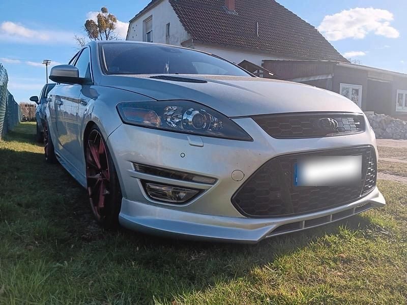 Gebraucht Ford Mondeo 239 PS (175 kW) 2012 Silber Limousine