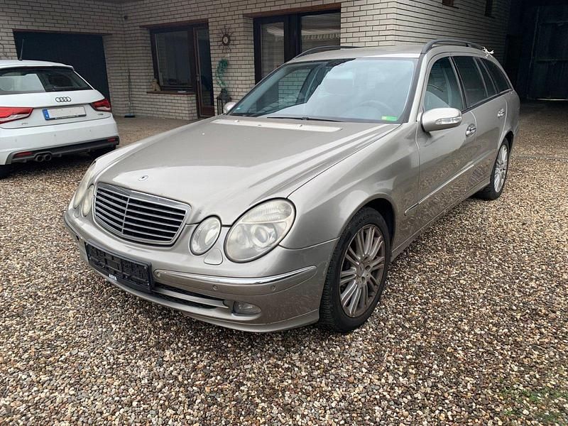 Gebraucht 2005 Mercedes E280 Avantgarde Kombi | 2.650 € (Teuer) - Bild 1/4