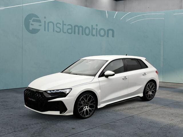 Gebraucht Audi RS3 Ambiente 400 PS (294 kW) 2024 Weiß Limousine