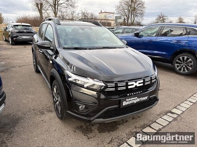 Neu Dacia Sandero Expression 91 PS (66 kW) 2025 Perlmuttschwarz metallic Kleinwagen