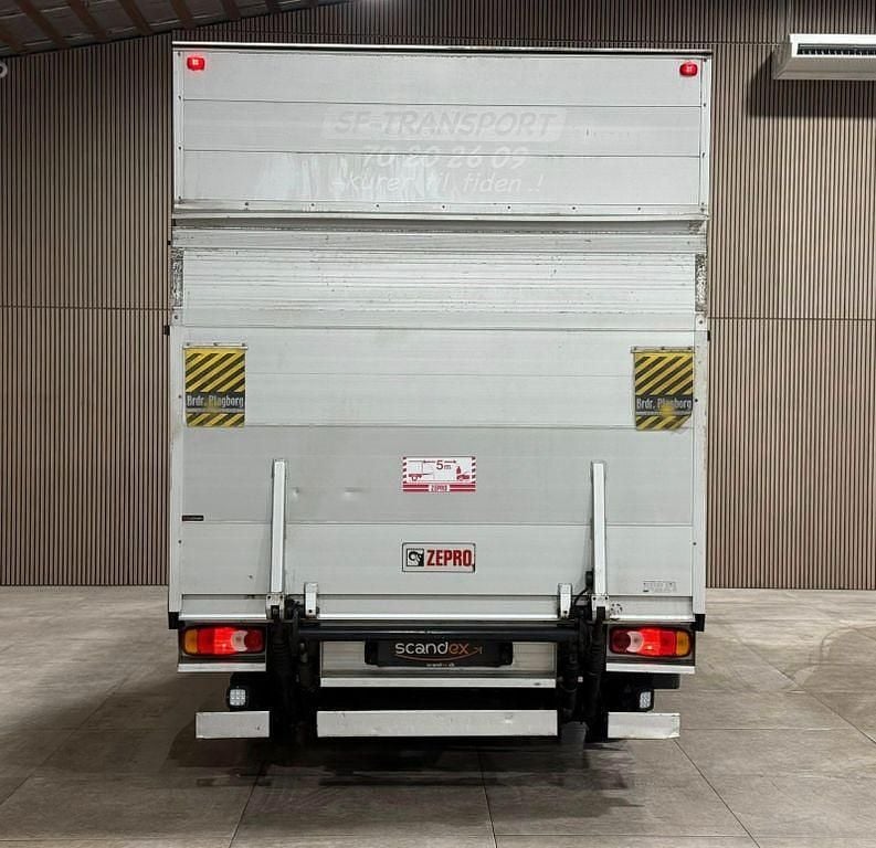 Gebraucht Nissan NV400 145 PS (106 kW) 2018 Weiß Van