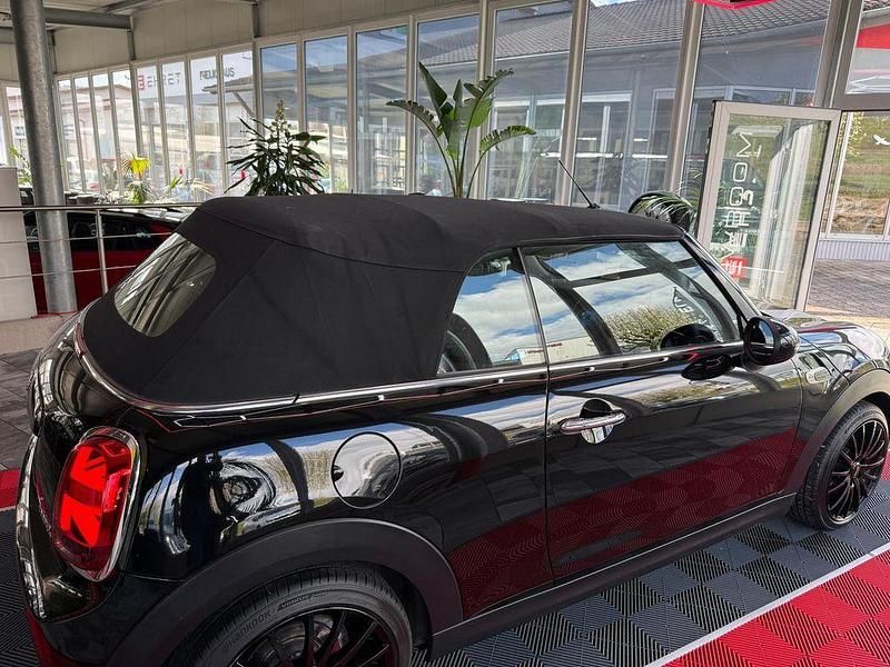 Gebraucht Mini Cooper Cabriolet 136 PS (100 kW) 2019 Schwarz Cabrio