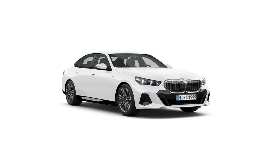 Gebraucht BMW 540 M Sport 303 PS (222 kW) 2026 Alpinweiss uni Limousine