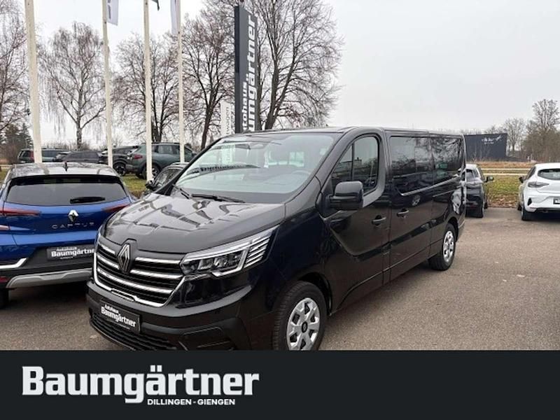 Tenebroschwarz metallic Gebraucht 2024 Renault Trafic Evolution Van / Kleinbus | 34.980 € (Fairer Preis) - Bild 1/4